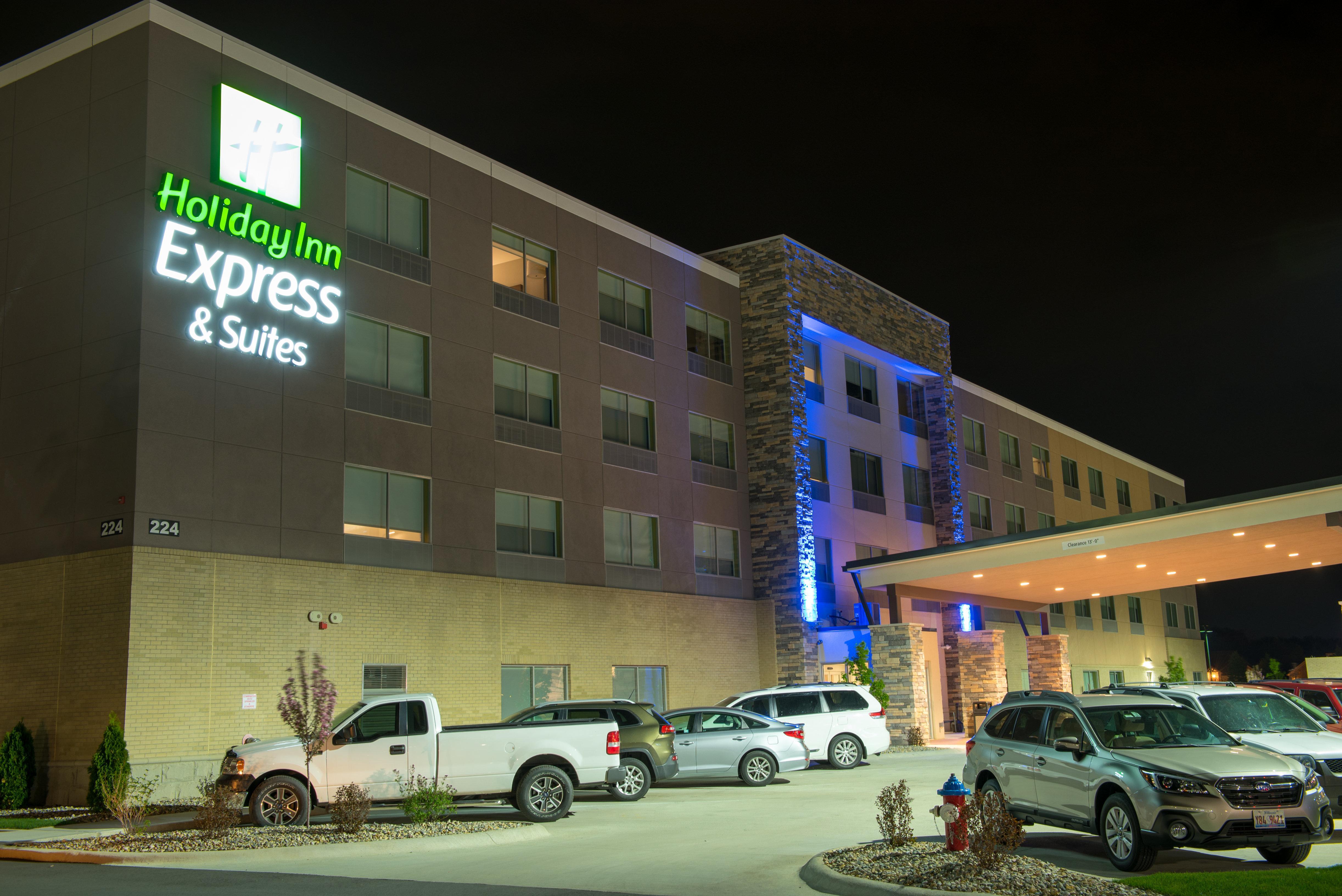 Holiday Inn Express & Suites - Fort Wayne North By Ihg Sunnybrook Acres Buitenkant foto
